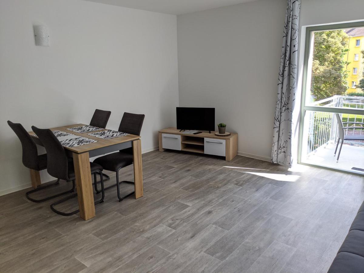 Gut Schlafen In Der Innenstadt Von Zittau - Ferienwohnungen Io19 외부 사진