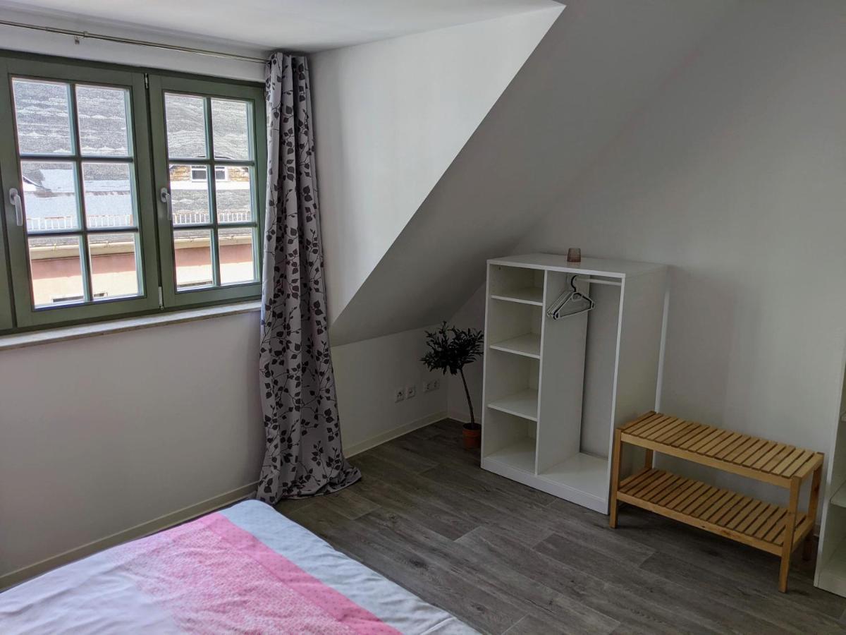 Gut Schlafen In Der Innenstadt Von Zittau - Ferienwohnungen Io19 외부 사진